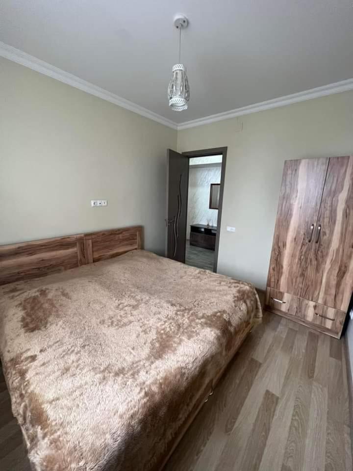 דירות באטומי Apartament With Sea View מראה חיצוני תמונה